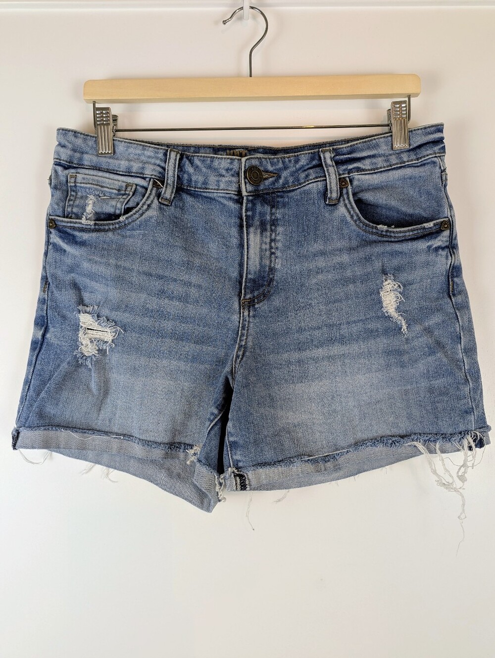 Kut from the Kloth Denim Shorts Katy Boyfriend Short Distressed Raw Hem Size 10
